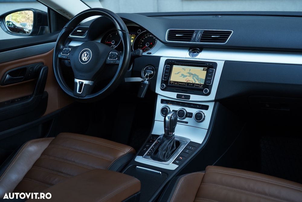 Volkswagen Passat CC - 10
