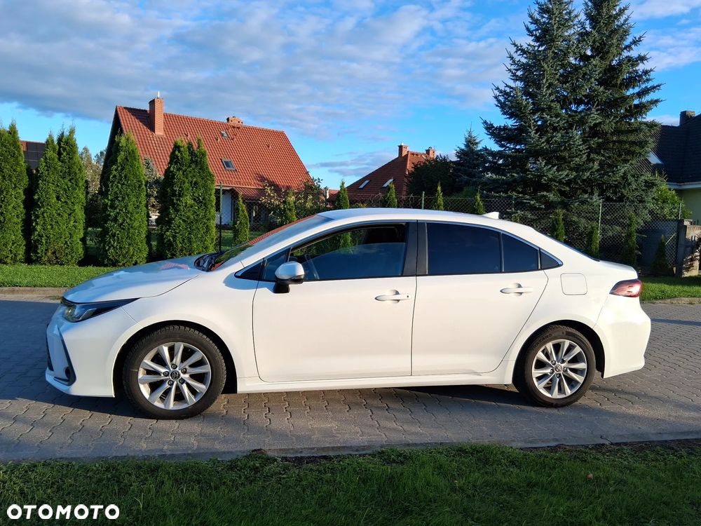 Toyota Corolla - 3