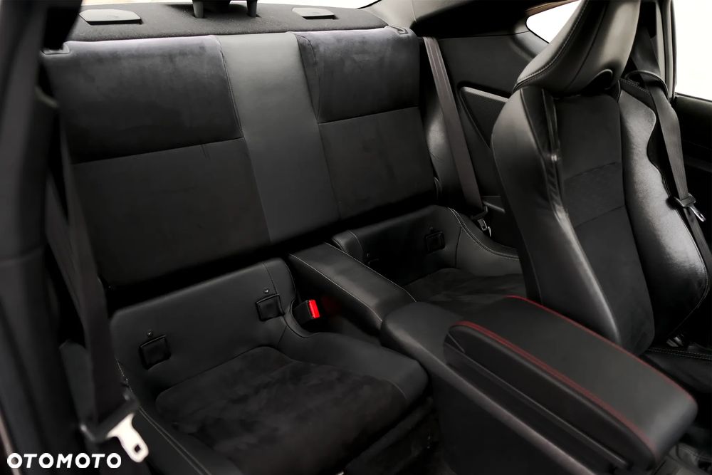 Toyota GT86 Pure - 22