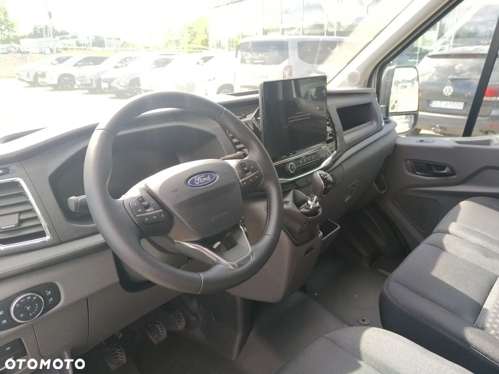 Ford Transit - 9