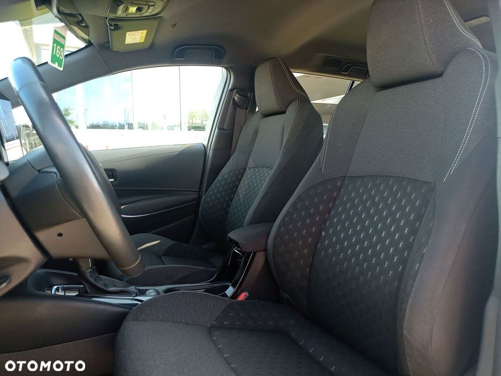 Toyota Corolla 1.8 Hybrid Comfort - 14