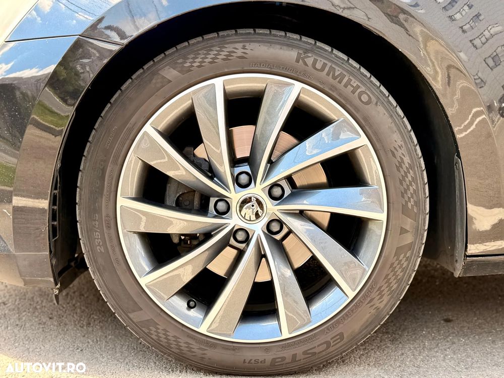 Skoda Superb - 19