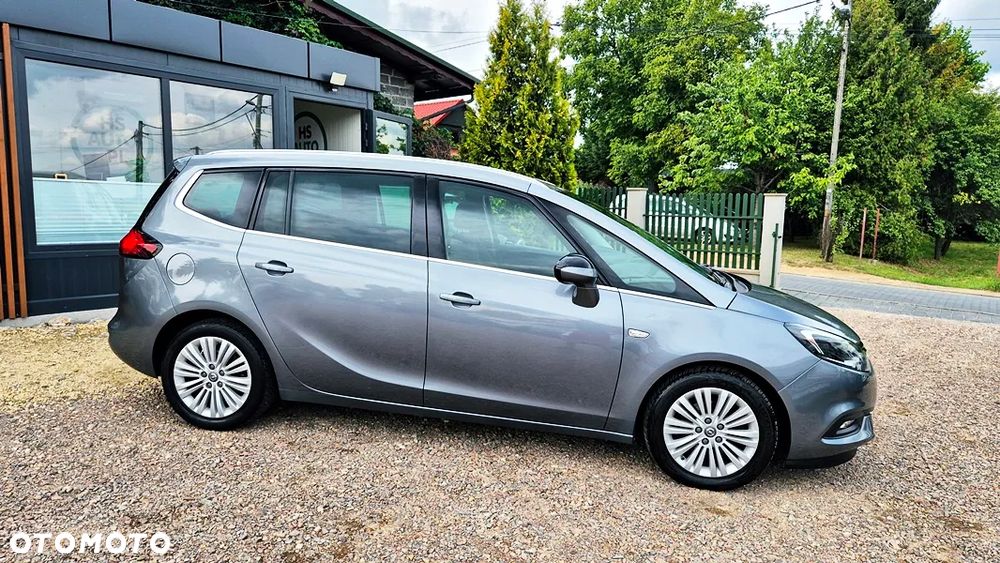 Opel Zafira 1.4 T Cosmo EcoFLEX S&S - 9