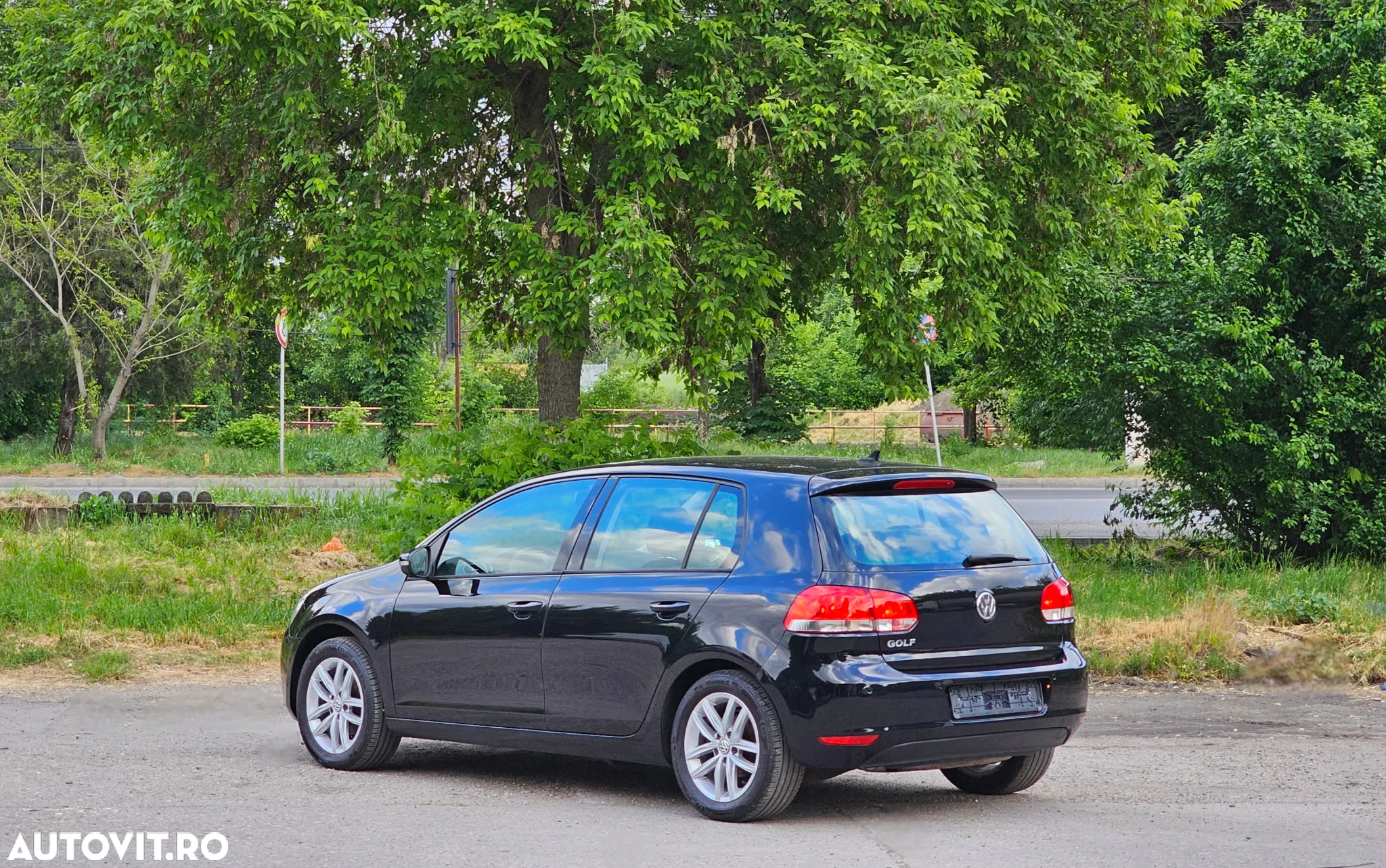 Volkswagen Golf 1.4 Team - 4