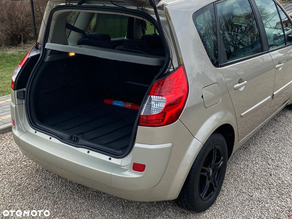 Renault Scenic 1.6 16V Expression - 17