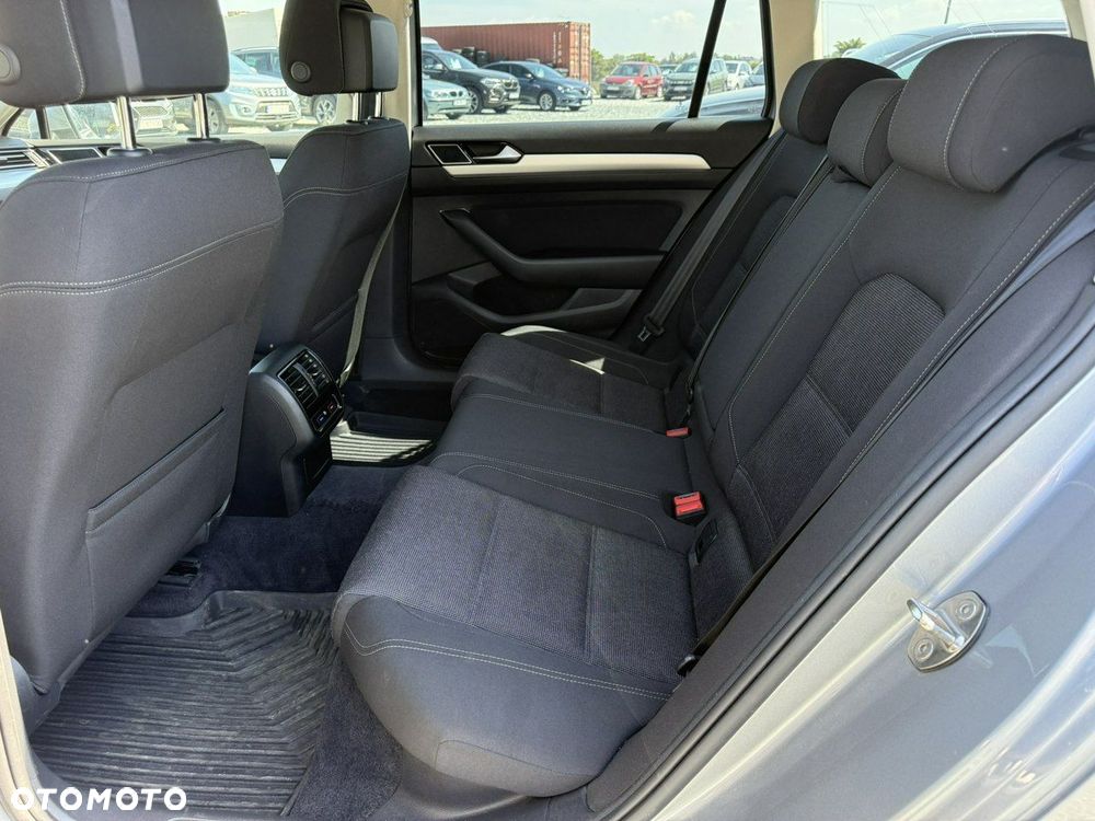 Volkswagen Passat Variant 2.0 TDI BMT Comfortline DSG - 12