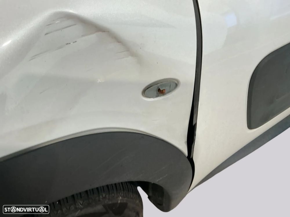 Citroën C4 Cactus - 16
