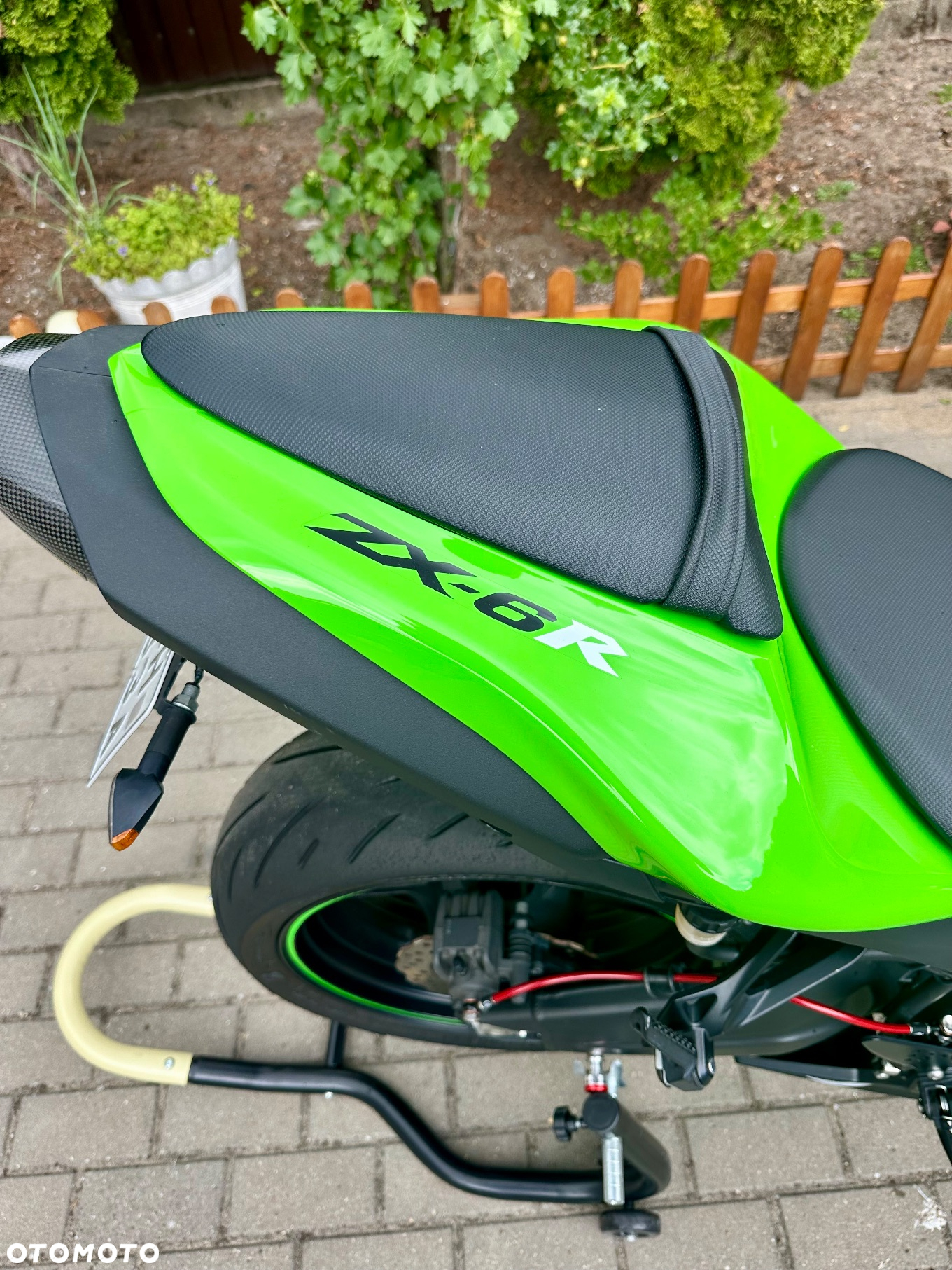 Kawasaki ZXR - 33