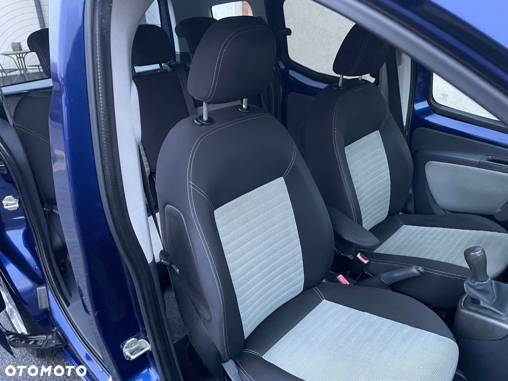 Fiat Qubo - 11