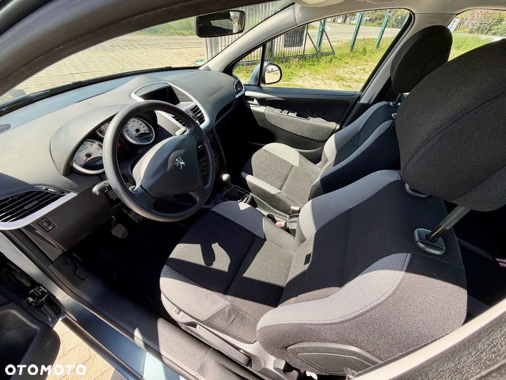 Peugeot 207 90 Filou - 5