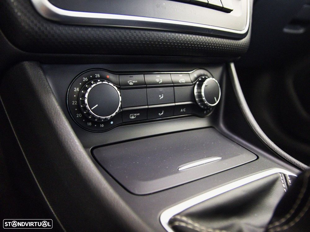 Mercedes-Benz A 180 CDI BE Edition Urban - 24