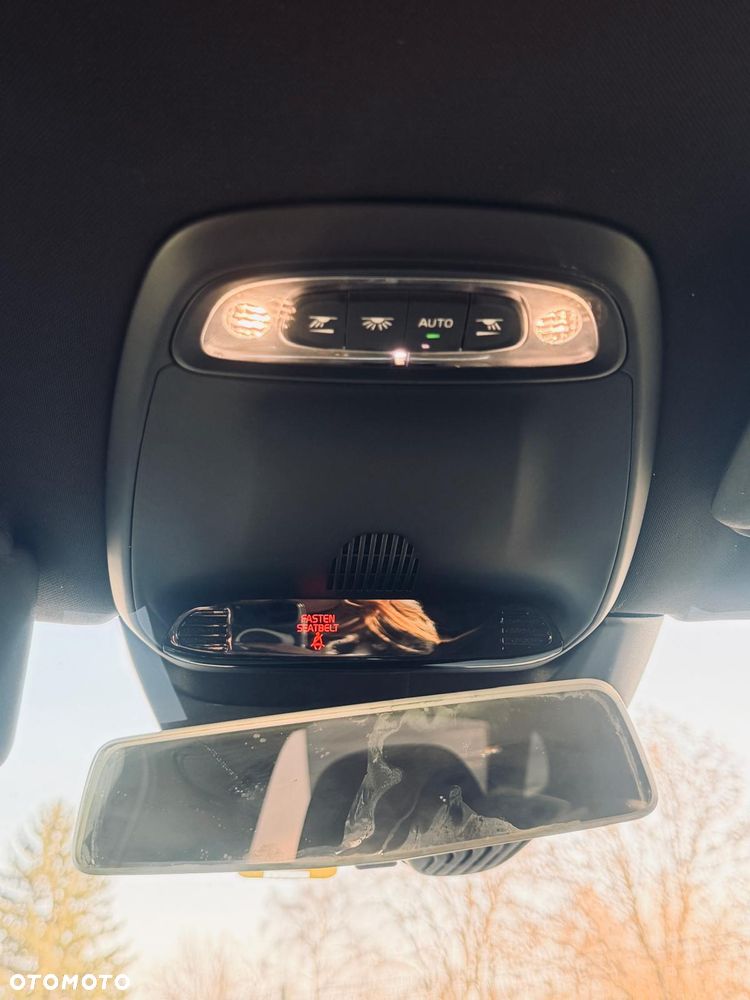 Volvo V40 D2 Drive-E Base - 19