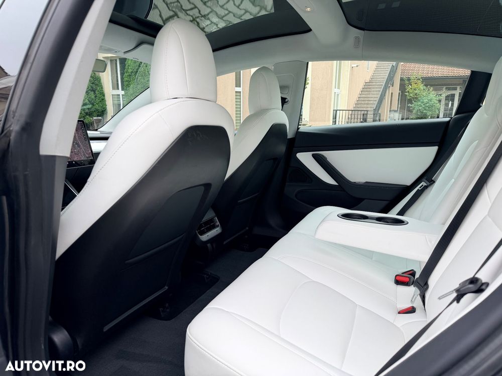 Tesla Model 3 Standard Reichweite Plus Hinterradantrieb - 8
