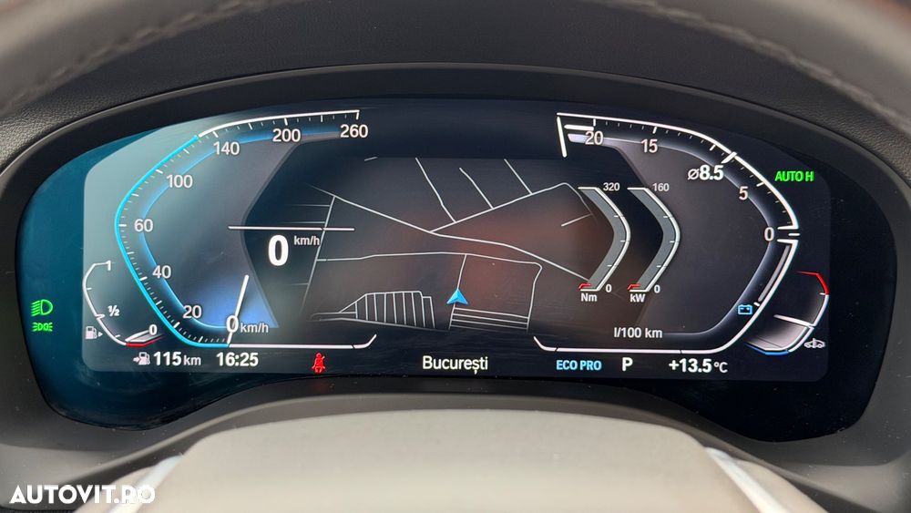 BMW X3 xDrive20i AT xLine - 37
