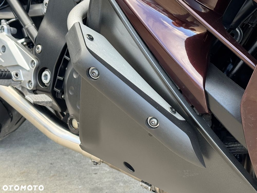 Kawasaki GTR - 26