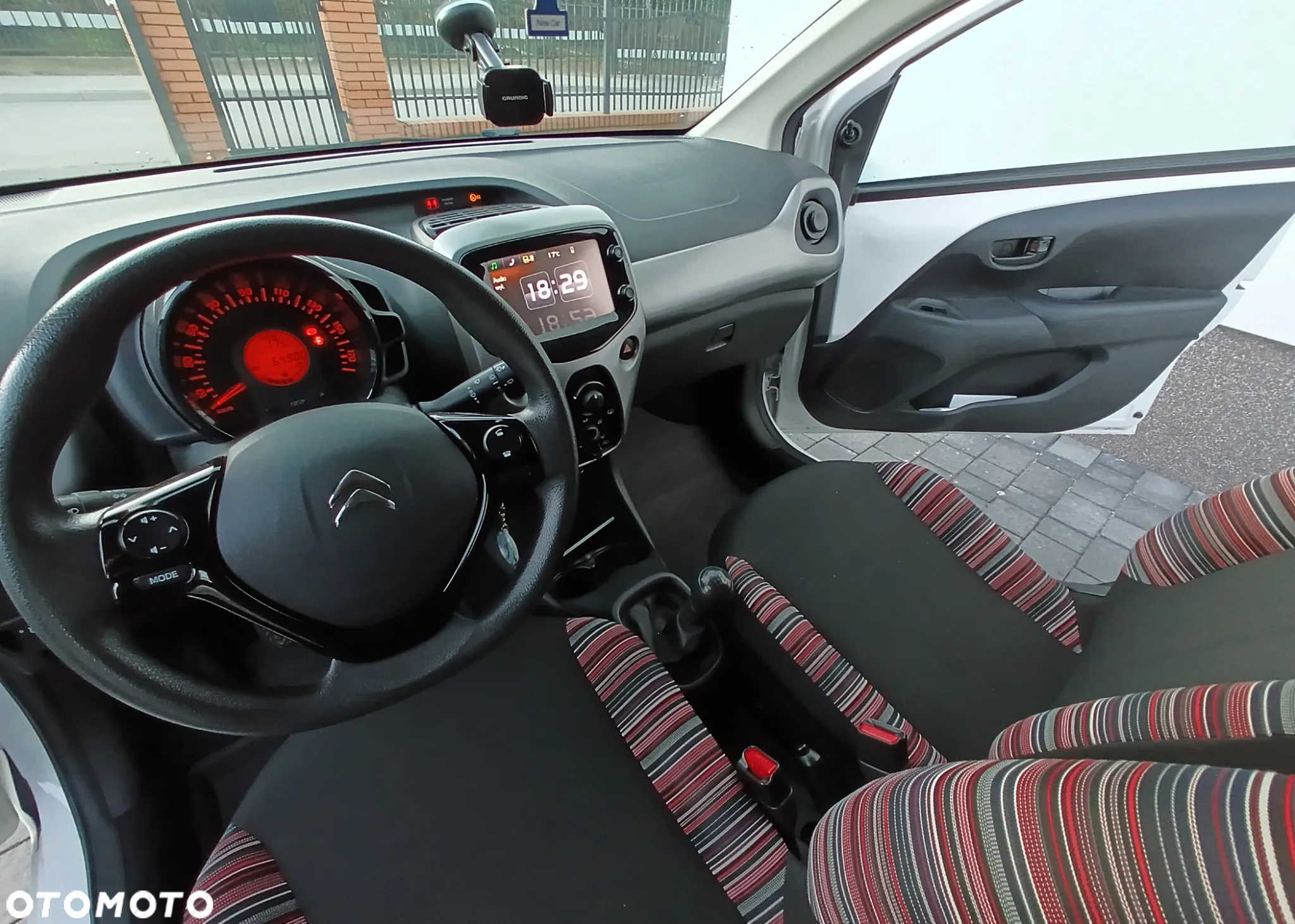 Citroën C1 1.0 VTi Shine EU6 - 5
