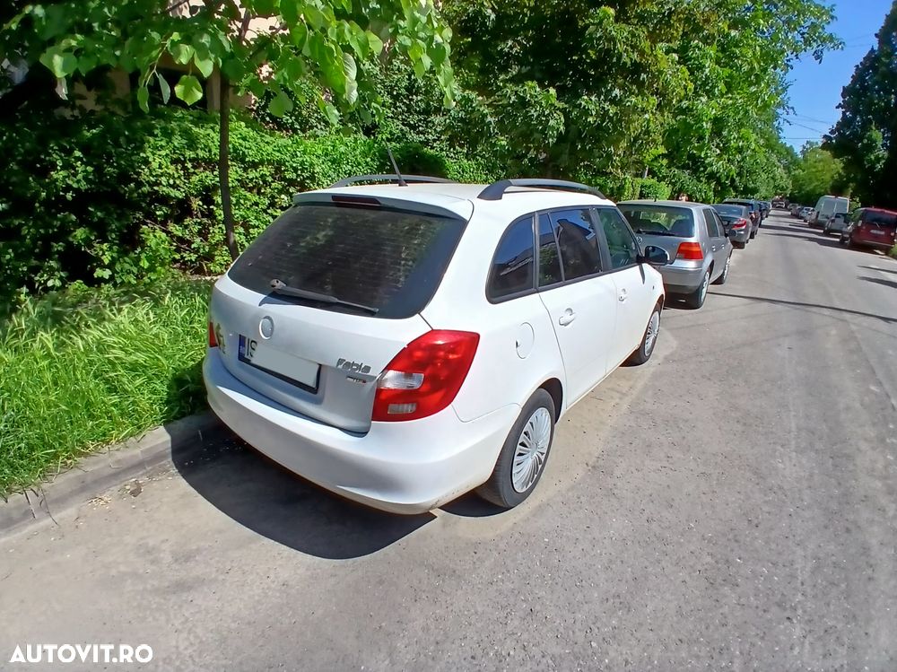 Skoda Fabia 1.6 TDI Family - 6