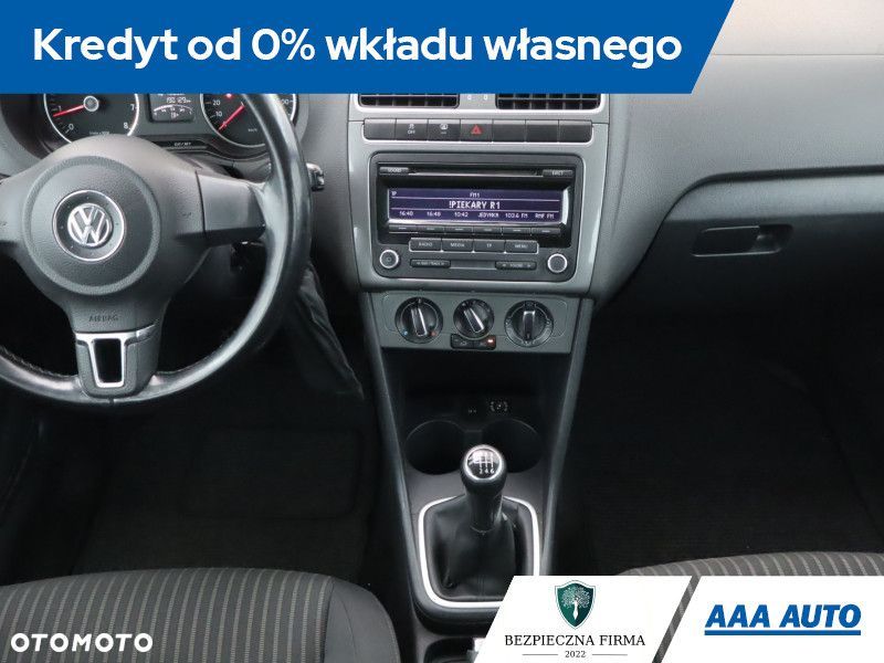 Volkswagen Polo - 14