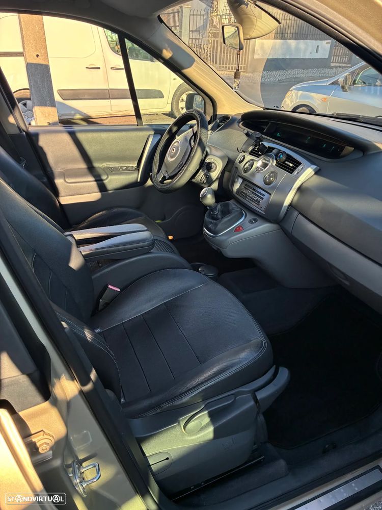 Renault Scénic 1.5 dCi SE Exclusive - 17