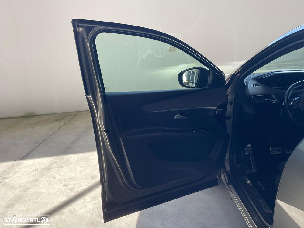 Peugeot 5008 1.6 BlueHDi GT Line EAT6 - 18