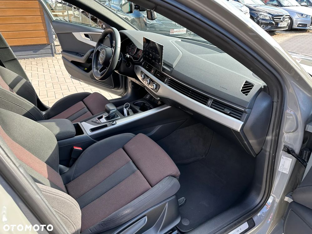 Audi A4 Avant - 23