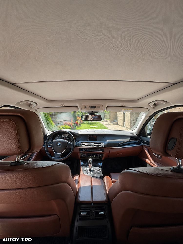 BMW Seria 5 520d Aut. Modern Line - 10