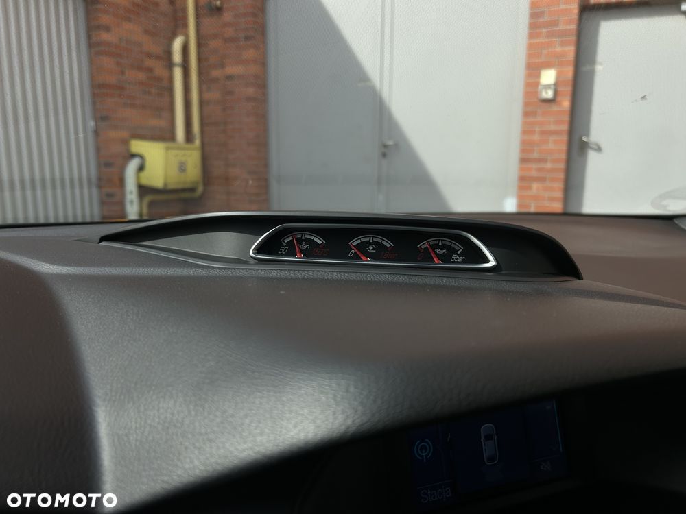 Ford Focus 2.0 EcoBoost ST mit Leder-Sport-Paket - 27