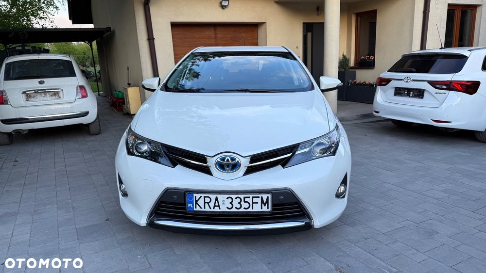 Toyota Auris 1.8 HSD Prestige - 10