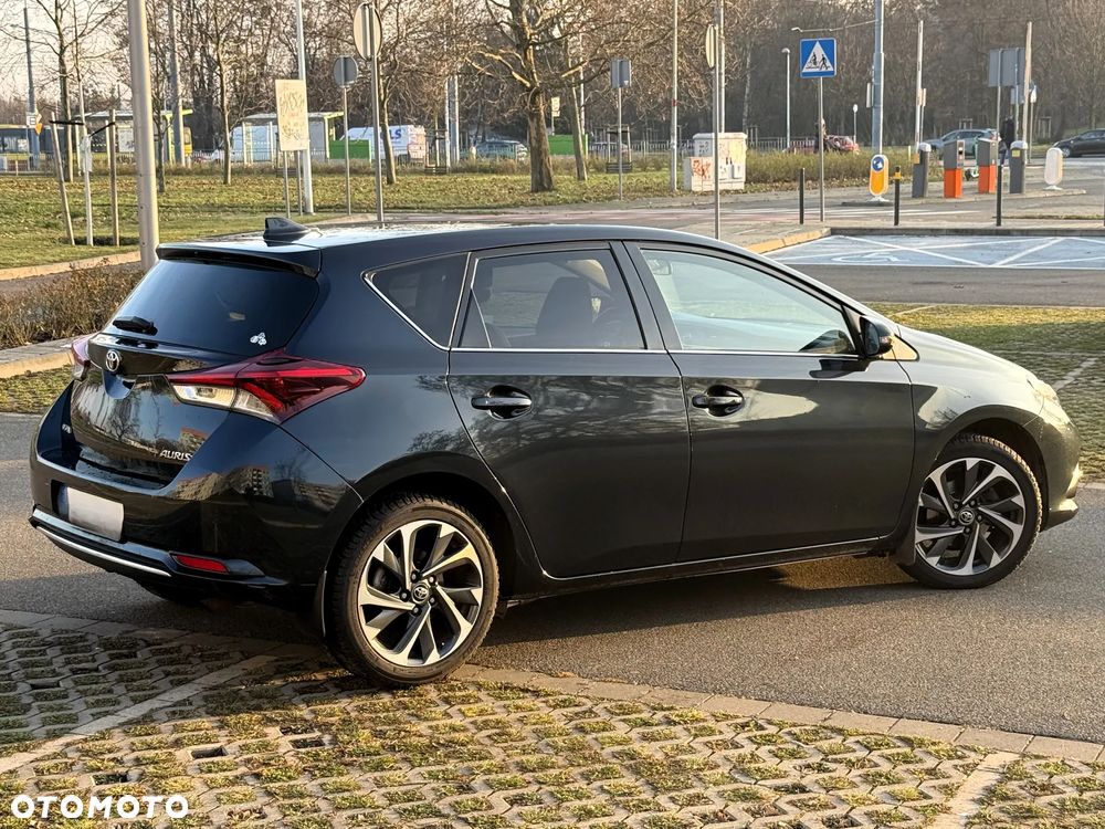 Toyota Auris 1.6 Comfort - 3