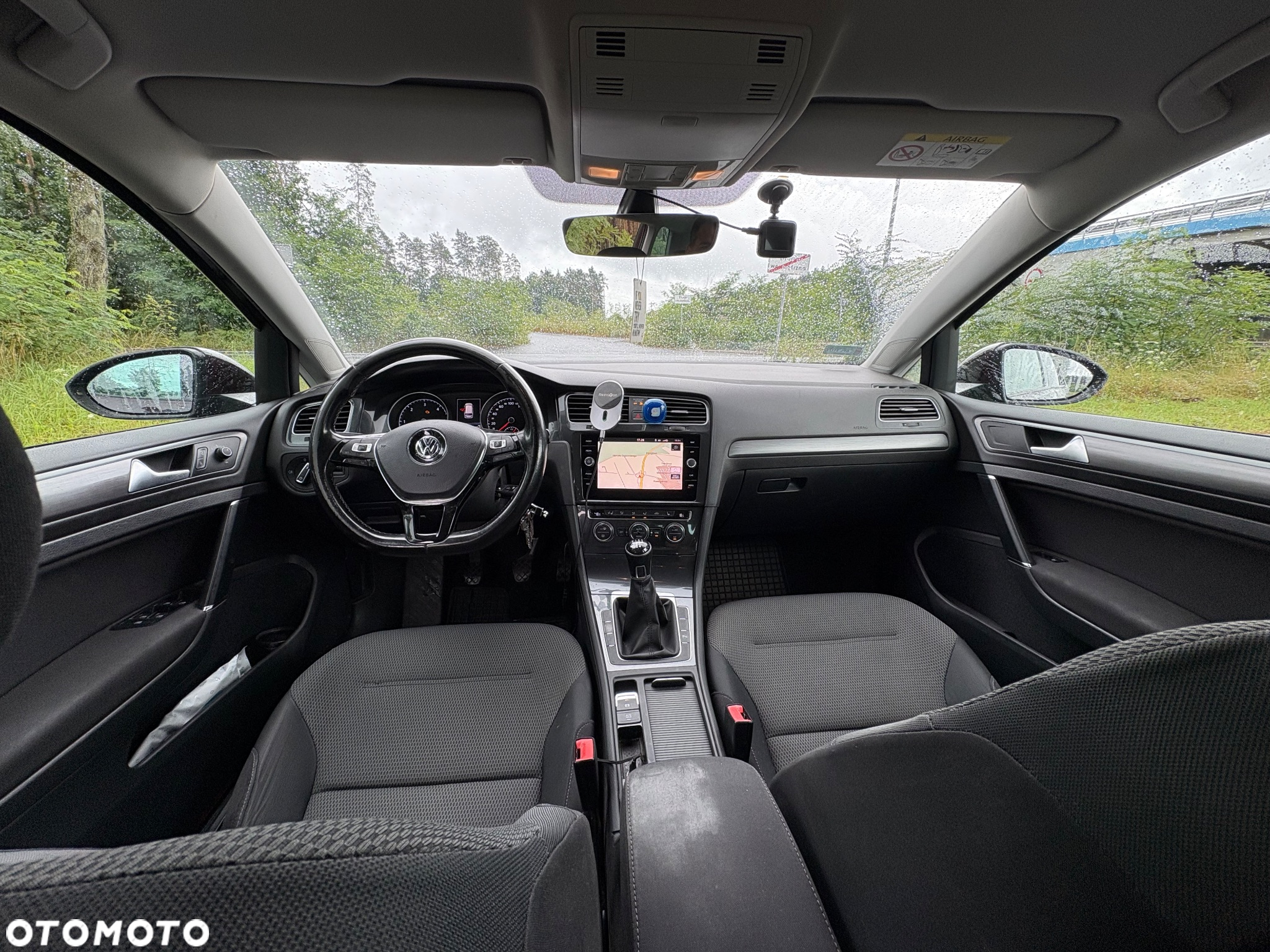 Volkswagen Golf VII 1.6 TDI BMT Comfortline - 9