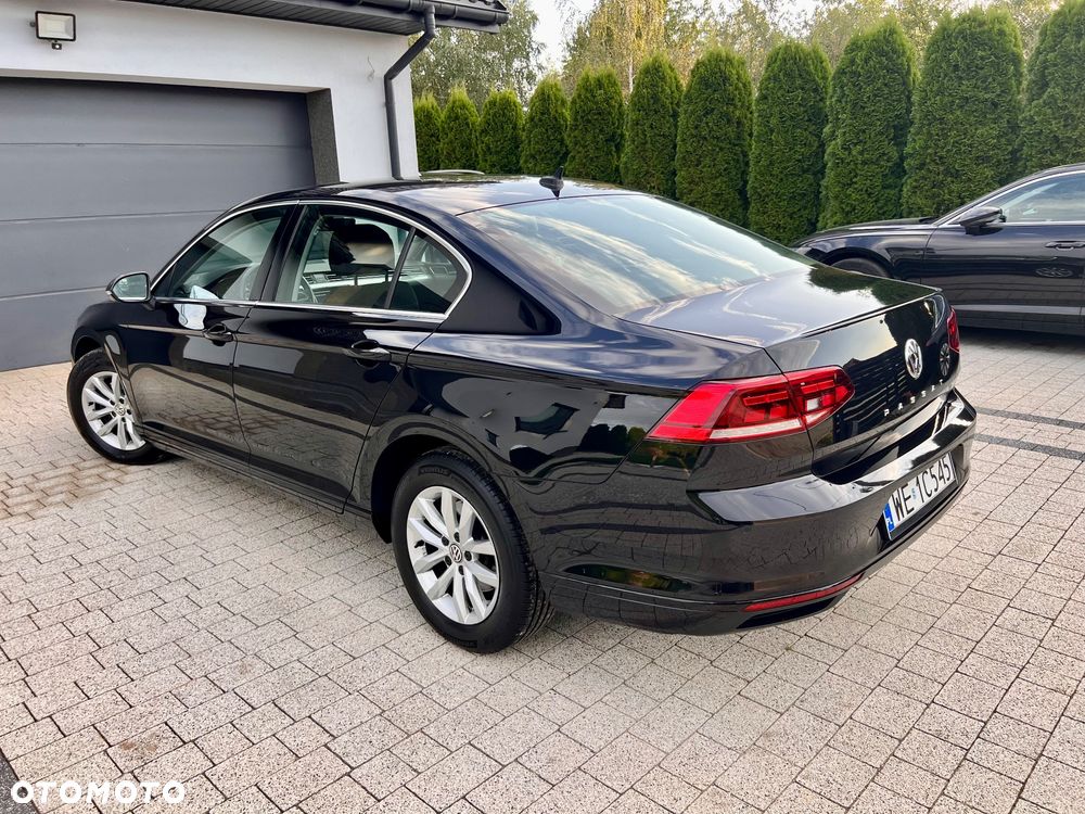 Volkswagen Passat 2.0 TDI EVO Business - 28