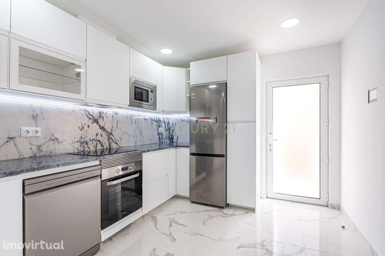 Moradia de charme totalmente renovada com vista aberta sobre vinhas e - Grande imagem: 5/44