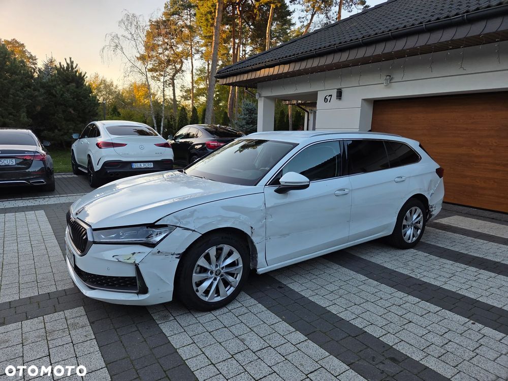 Skoda Superb 2.0 TDI SCR 4x4 Drive DSG - 11