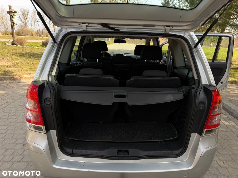 Opel Zafira 1.8 Enjoy - 14