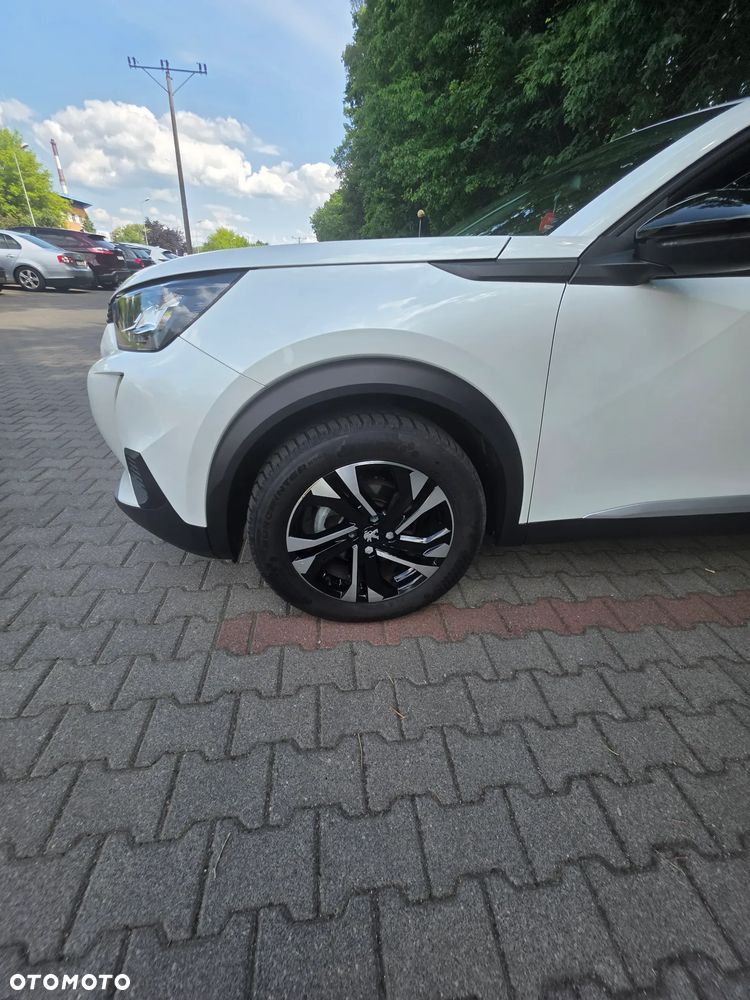 Peugeot 2008 - 17
