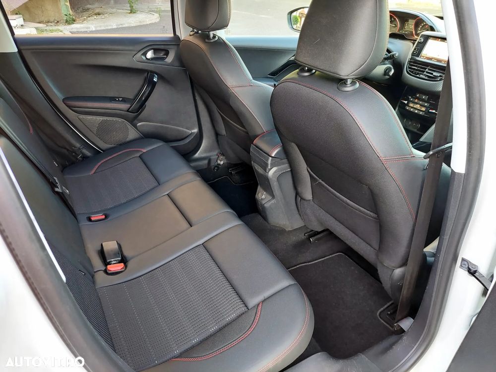 Peugeot 2008 1.6 BlueHDi FAP GT-Line - 7