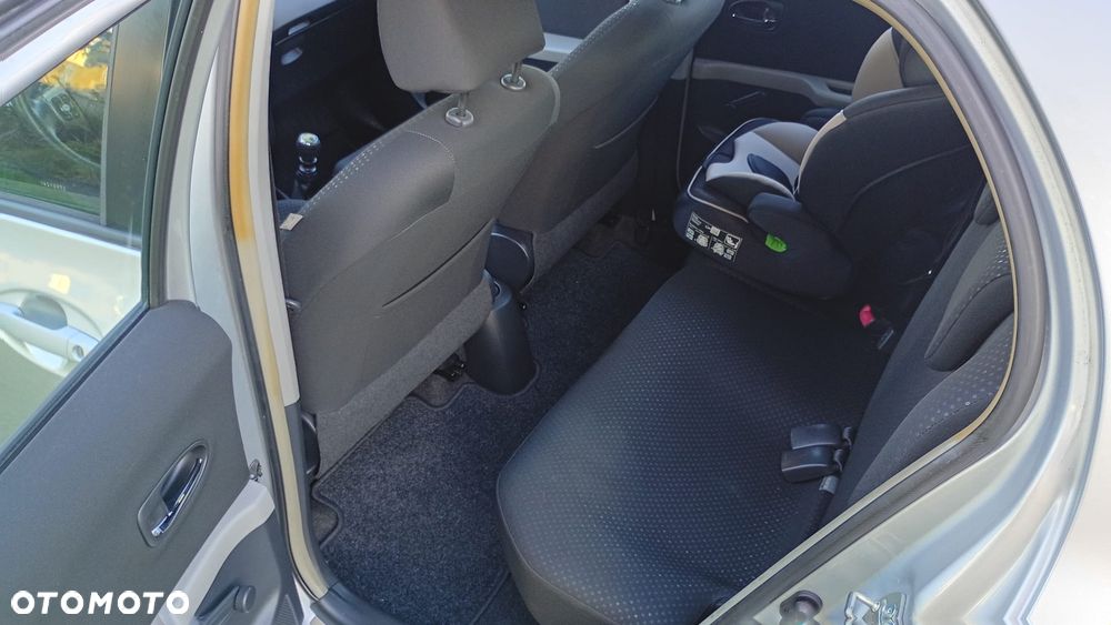 Toyota Yaris 1.4 D-4D Edition - 12