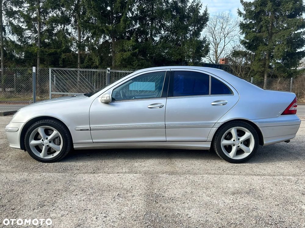 Mercedes-Benz Klasa C 200 T CDI Avantgarde - 5