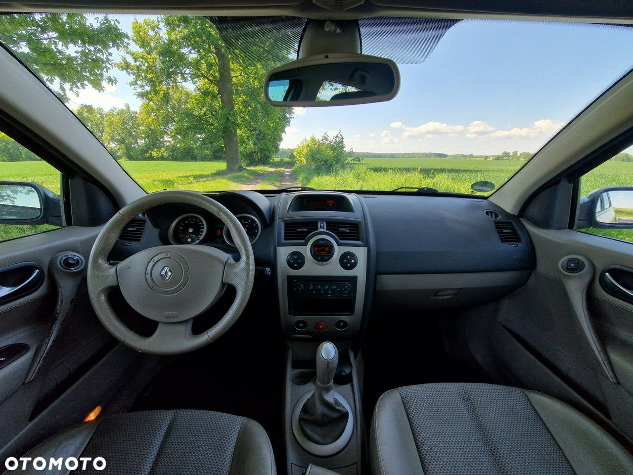 Renault Megane 1.6 Luxe Privilege - 21