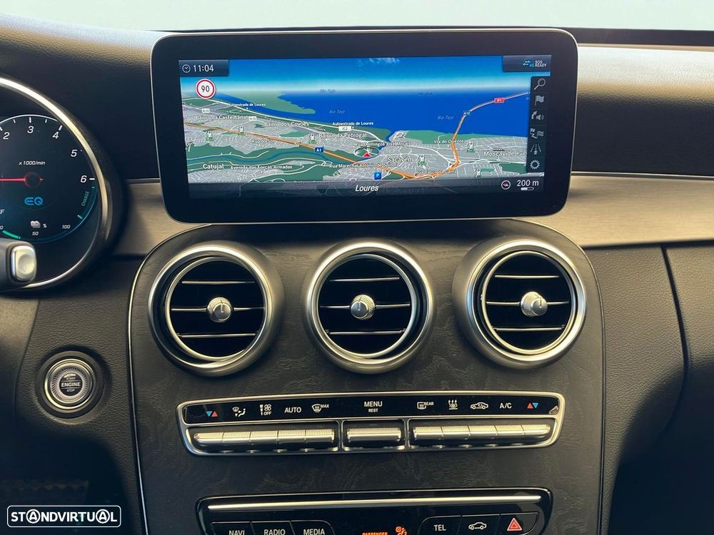 Mercedes-Benz C 300 de AMG Line - 12