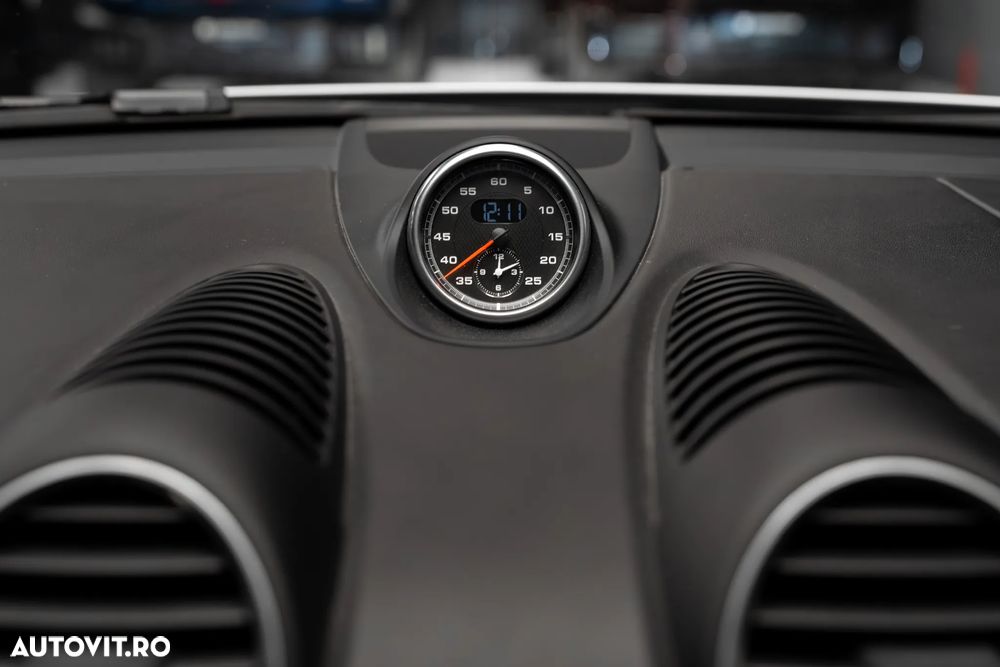 Porsche Cayman PDK - 35