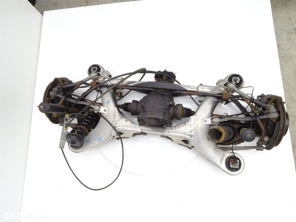 Zawieszenie tył tylne kompletne dyferencjał 2190400 mercedes cls w219 3.0 - 5