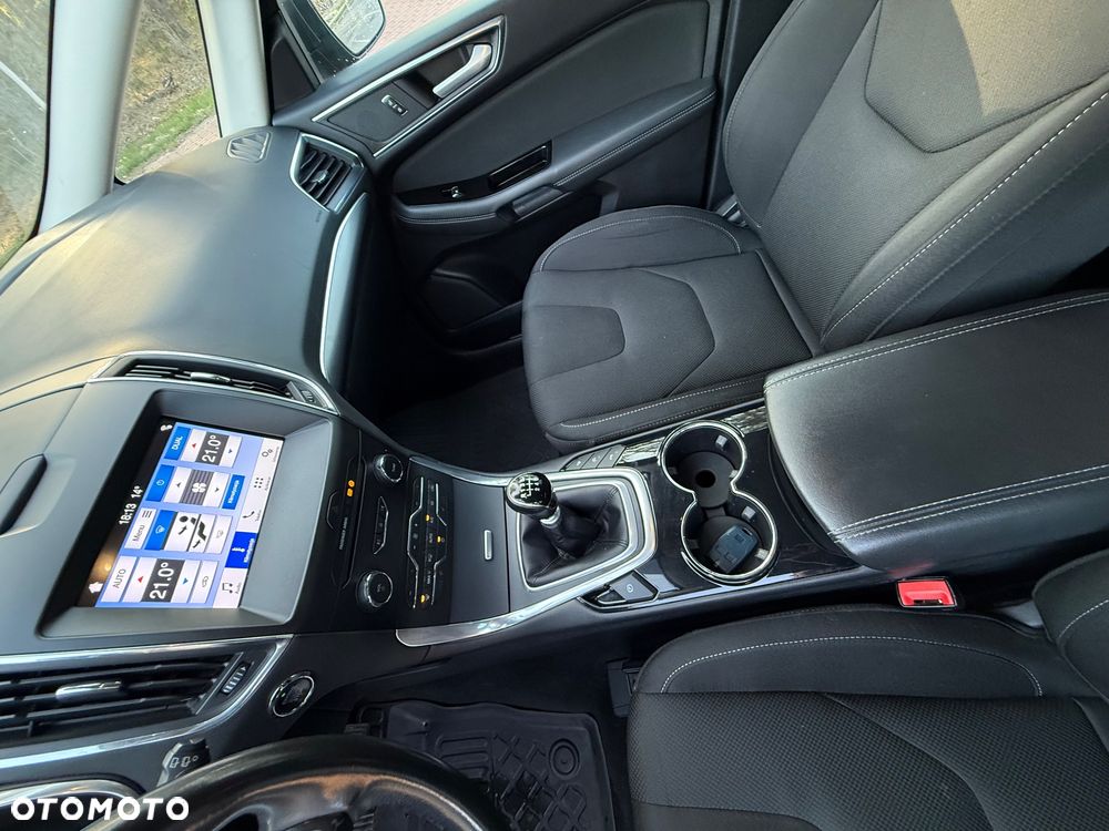 Ford S-Max 2.0 EcoBlue Titanium - 12