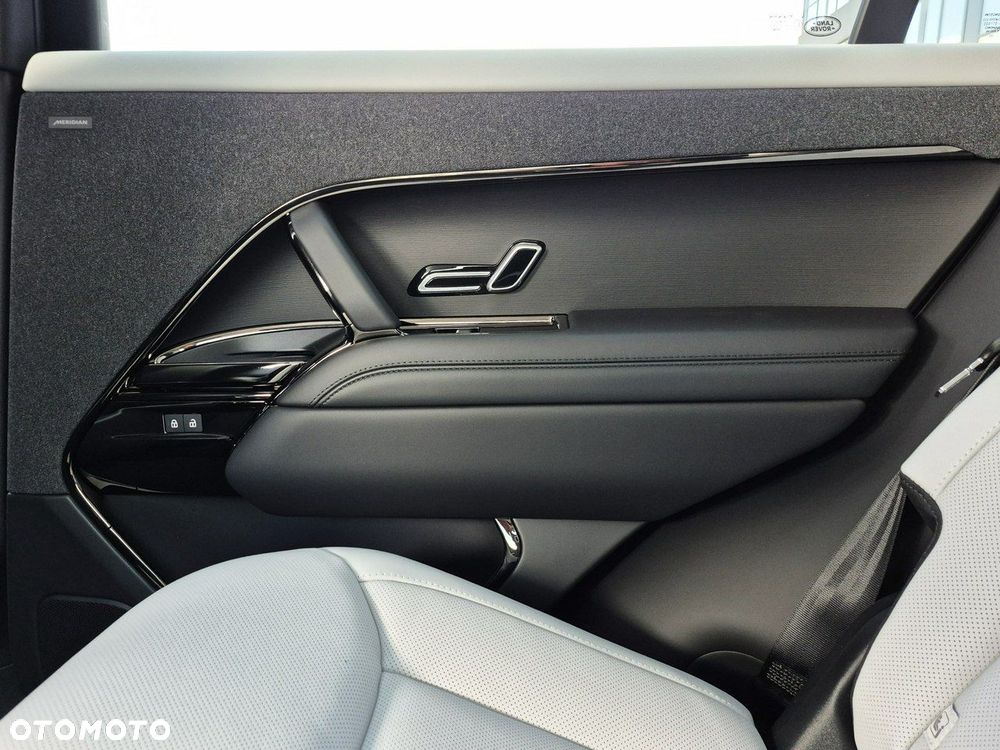 Land Rover Range Rover Sport - 30