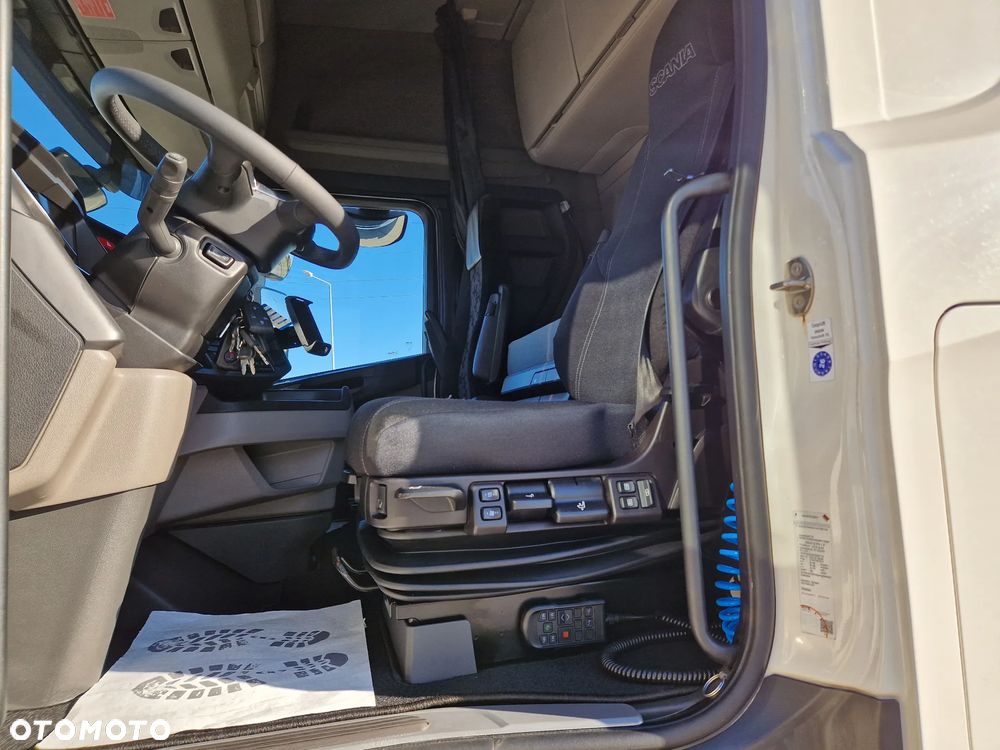 Scania S450/ BAKI 1500L/ ZAWIESZENIE PRZÓD I TYŁ  PODUCHY/ FULL LEDy/ KLIMA POSTOJOWA/ SERWIS NIEMCY - 22