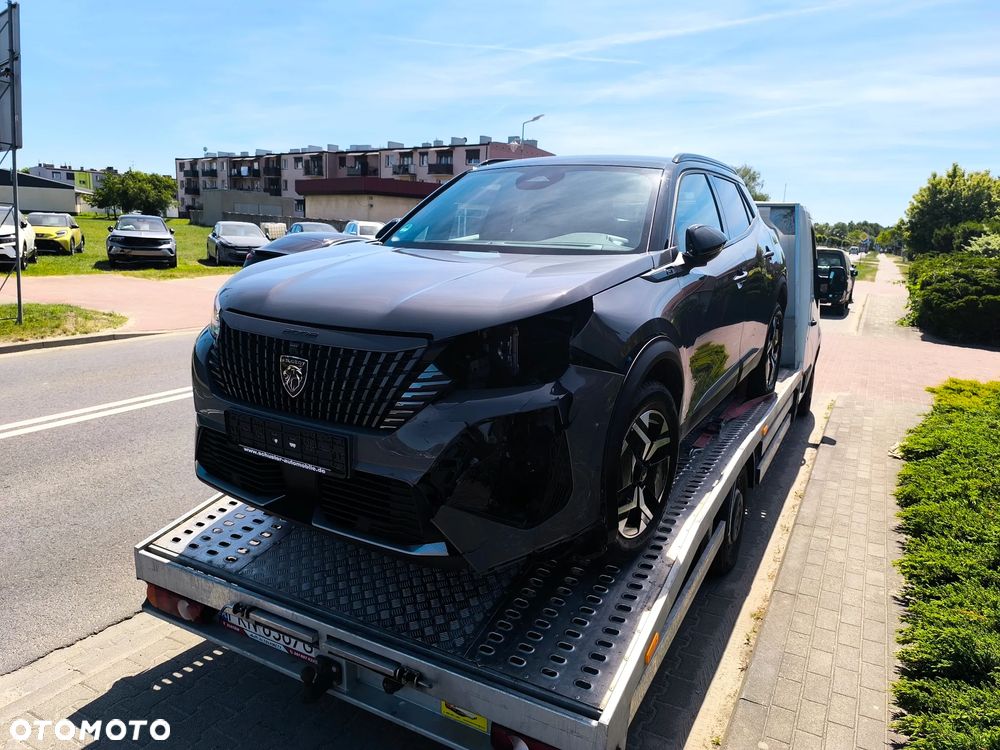 Peugeot 2008 Hybrid 136 e-DSC GT - 14