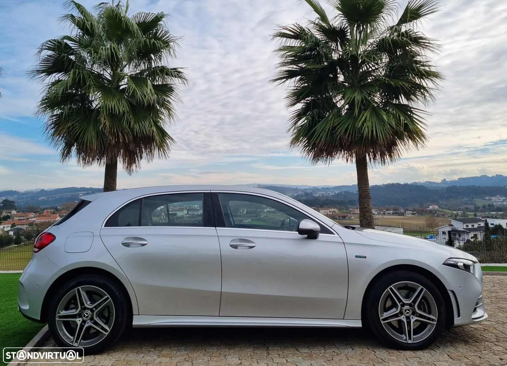Mercedes-Benz A 250 e AMG Line - 7