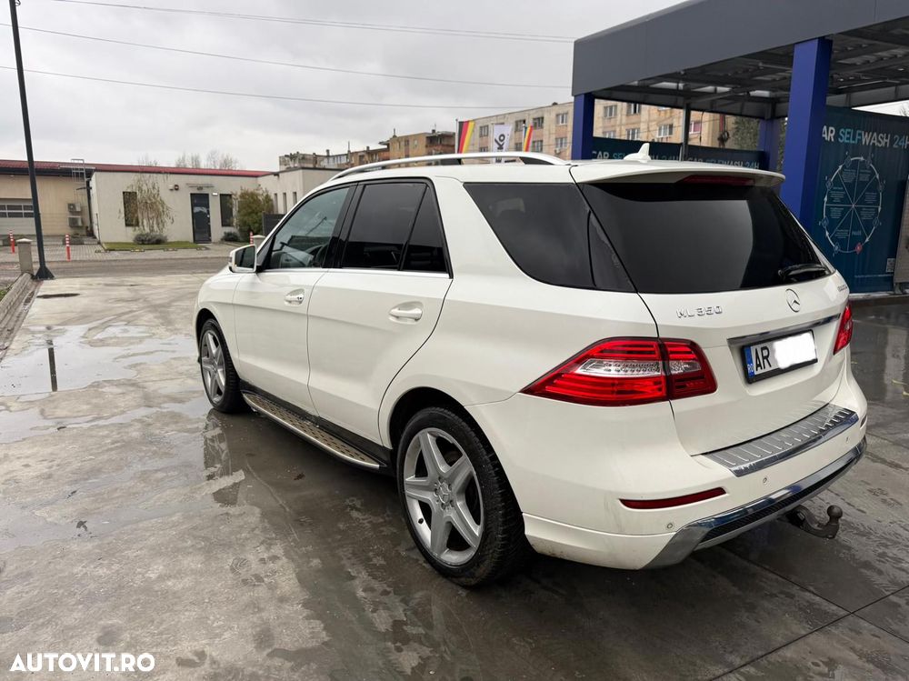 Mercedes-Benz ML 350 BlueTec 4MATIC Aut - 9