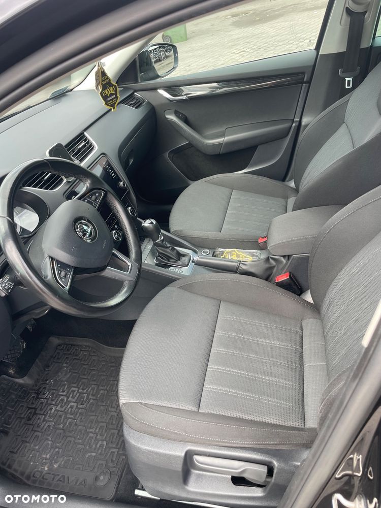 Skoda Octavia 1.4 TSI Ambition DSG - 20