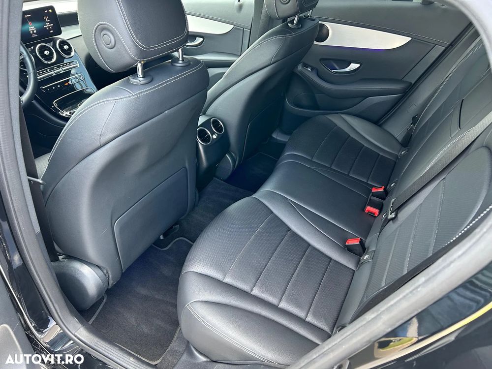 Mercedes-Benz GLC Coupe 300 d 4MATIC - 14